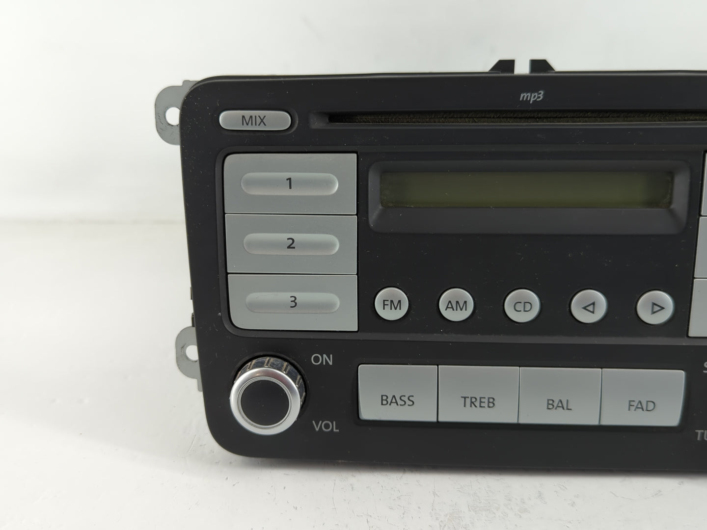 2009-2017 Volkswagen Tiguan Radio AM FM Cd Player Receiver Replacement P/N:28179833 1K0 035 161 D Fits OEM Used Auto Parts -