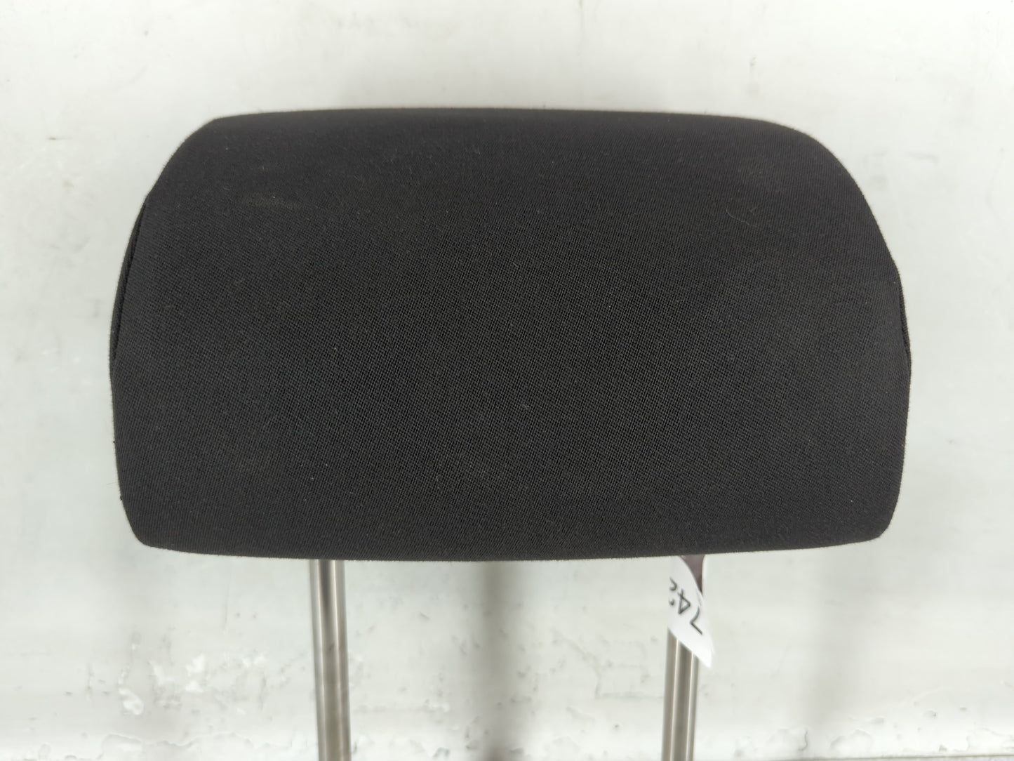 2009-2014 Volkswagen Tiguan Headrest Head Rest Front Driver Passenger Seat Fits Fits 2009 2010 2011 2012 2013 2014 OEM Used 