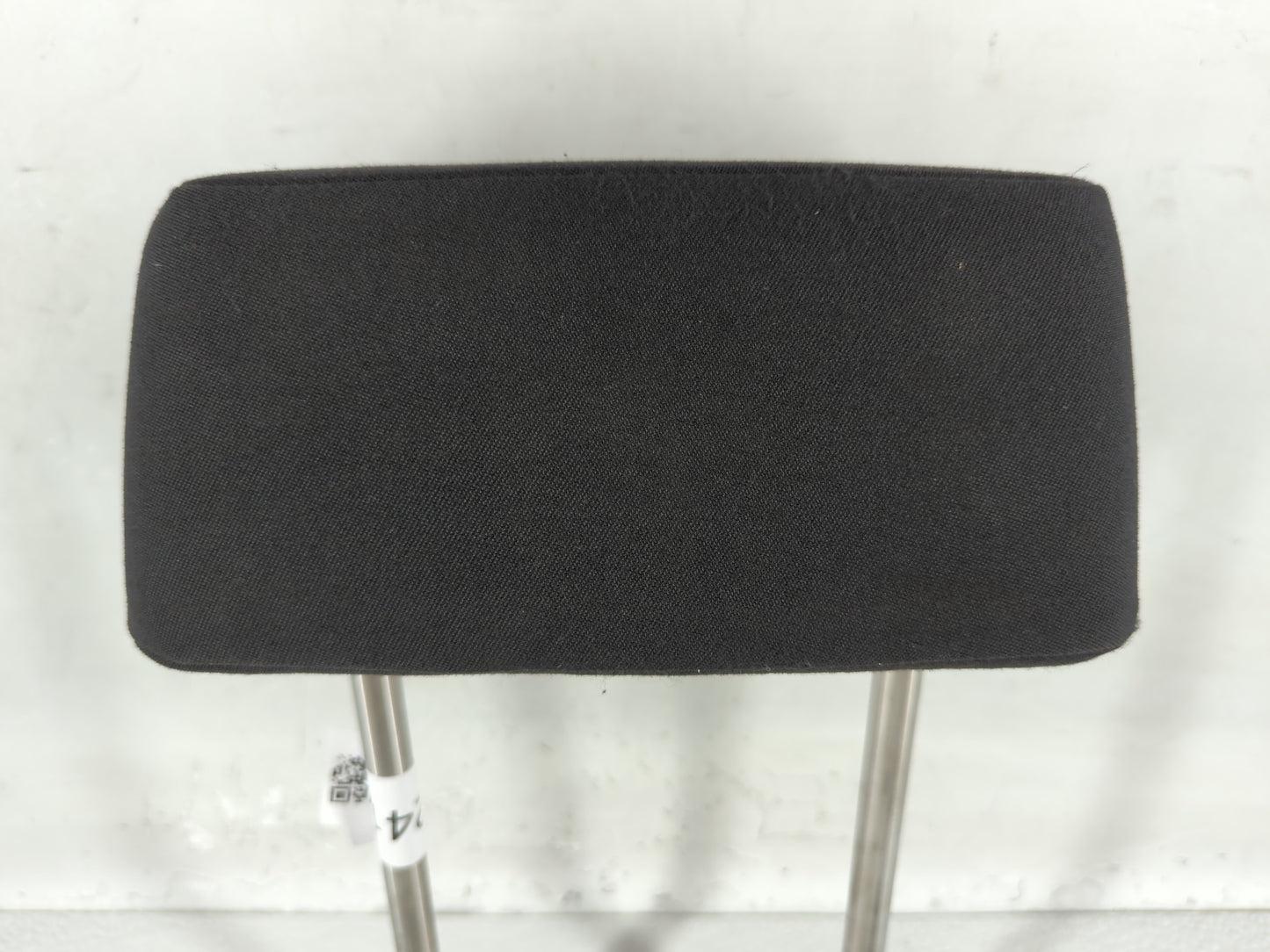 2009-2014 Volkswagen Tiguan Headrest Head Rest Front Driver Passenger Seat Fits Fits 2009 2010 2011 2012 2013 2014 OEM Used 