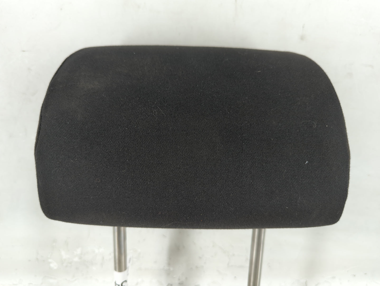 Volkswagen Tiguan Headrest Head Rest Front Driver Passenger Seat Black - Oemusedautoparts1.com