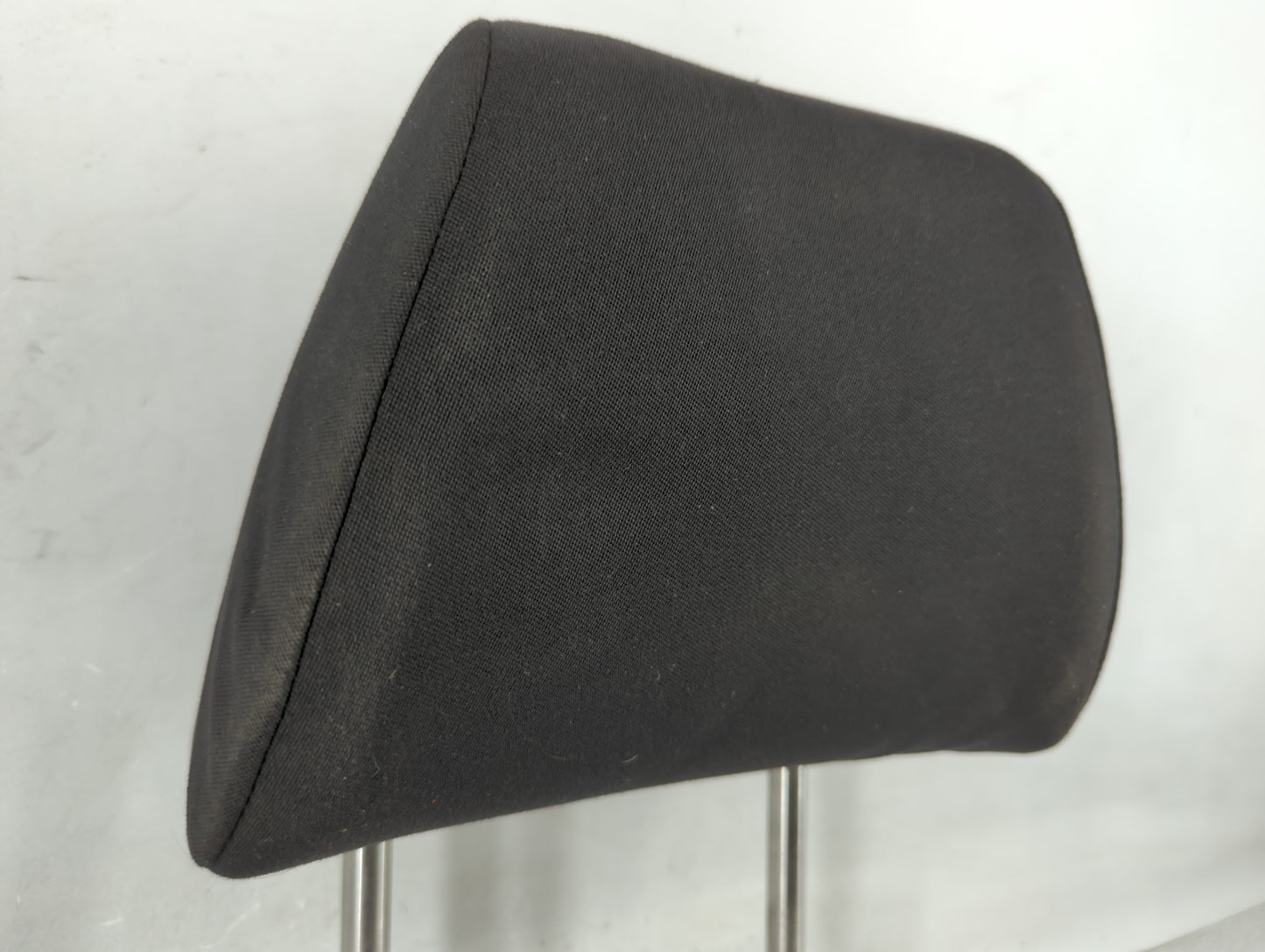 Volkswagen Tiguan Headrest Head Rest Front Driver Passenger Seat Black - Oemusedautoparts1.com