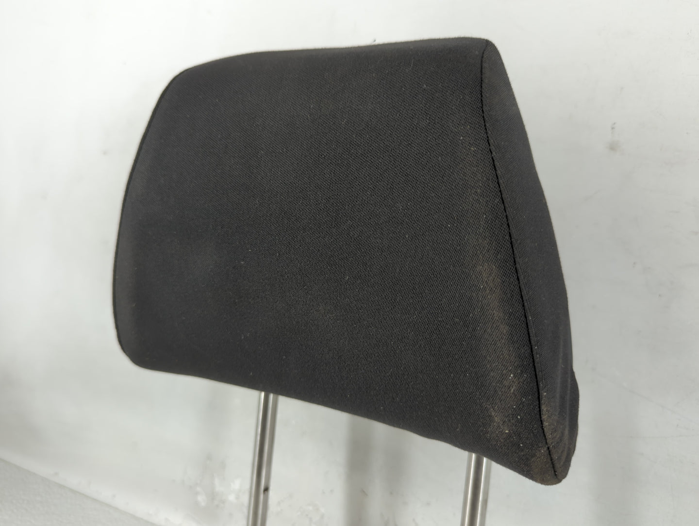 Volkswagen Tiguan Headrest Head Rest Front Driver Passenger Seat Black - Oemusedautoparts1.com