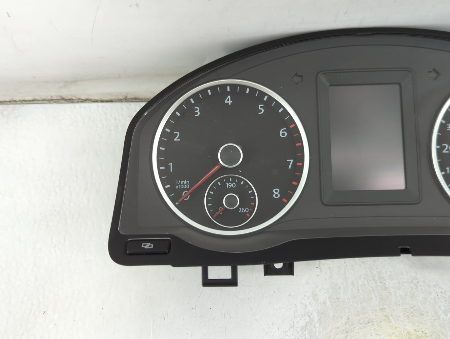 2010 Volkswagen Tiguan Instrument Cluster Speedometer Gauges P/N:A2C53372512 Fits OEM Used Auto Parts - Oemusedautoparts1.co