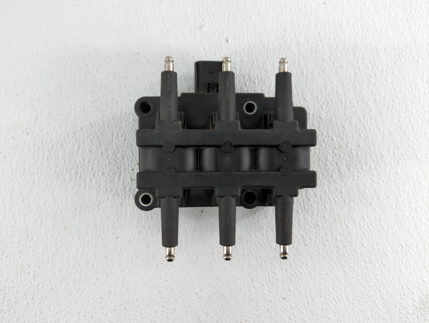 Volkswagon Routan Ignition Coil Igniter Pack - Oemusedautoparts1.com