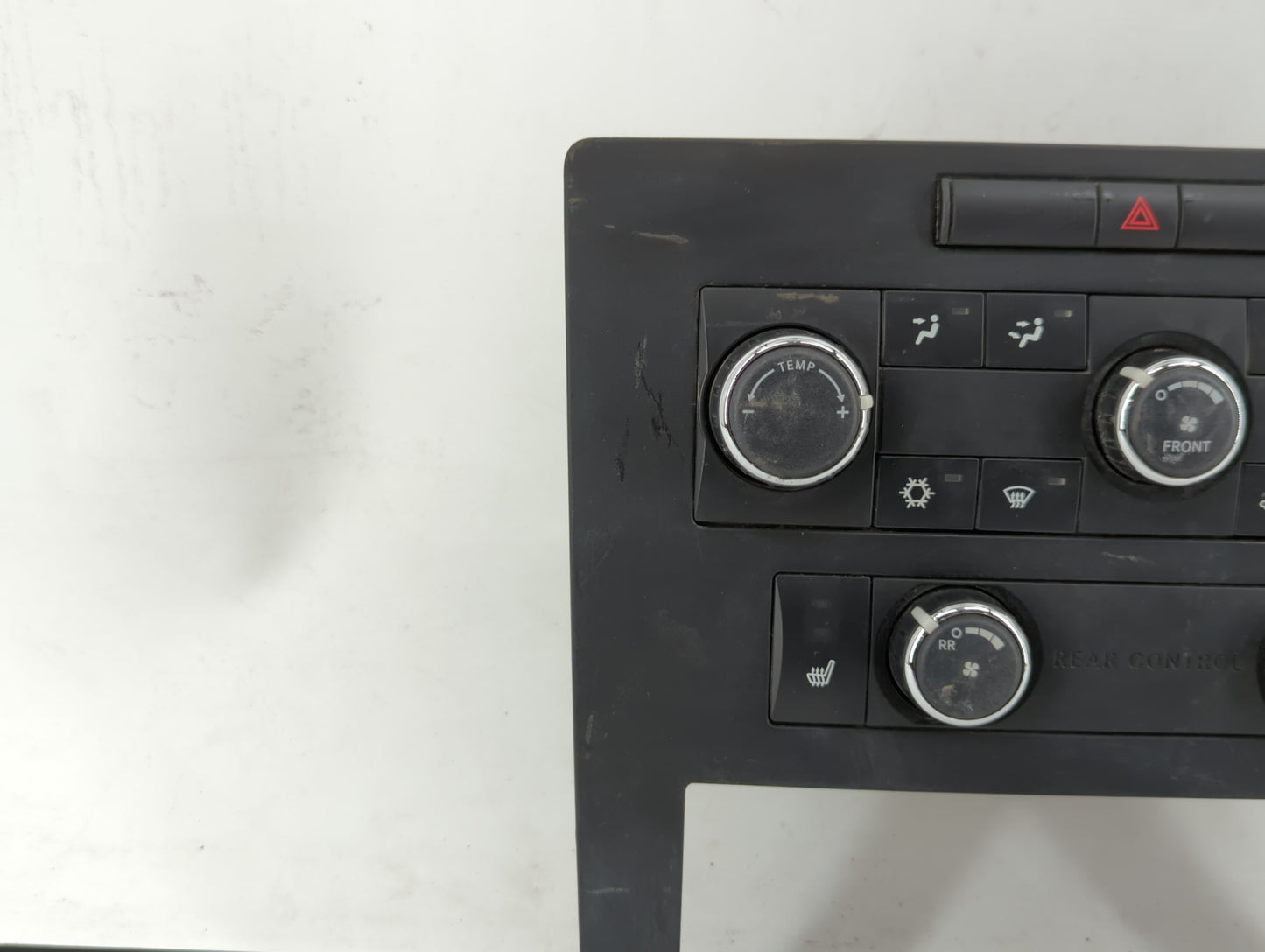Volkswagen Routan Radio Control Panel - Oemusedautoparts1.com