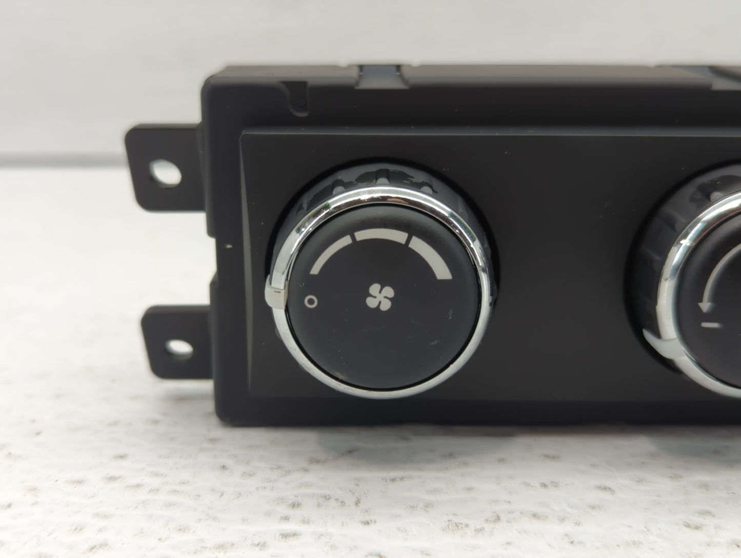 2010 Volkswagon Routan Climate Control Module Temperature AC/Heater Replacement P/N:55111896AC 55111896AB Fits OEM Used Auto