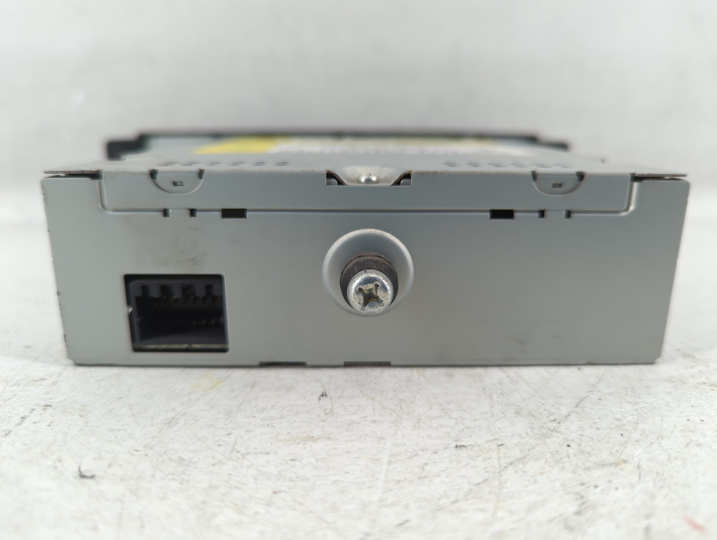 2010 Volkswagon Routan Radio AM FM Cd Player Receiver Replacement P/N:P05064499AB Fits Fits 2009 2011 2012 2013 2014 OEM Use