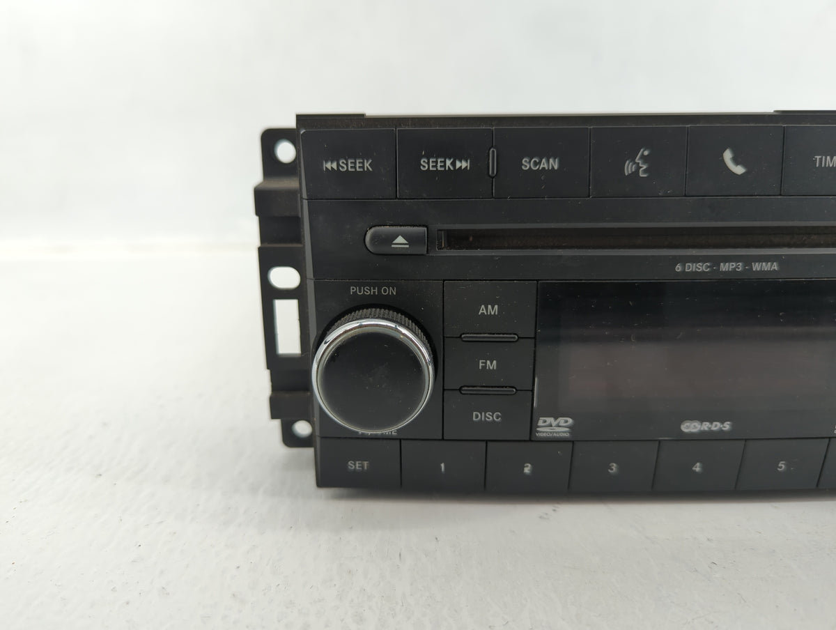 2009-2011 Volkswagen Routan Am Fm Cd Player Radio Receiver 583164 - Oemusedautoparts1.com