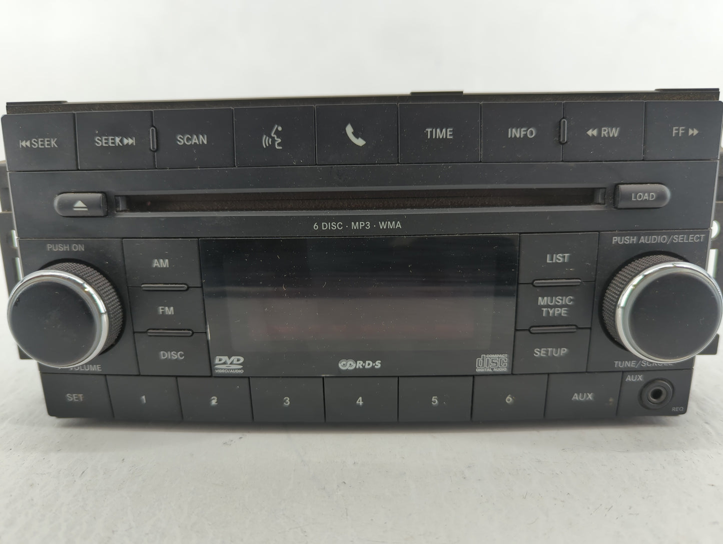 2009-2011 Volkswagen Routan Am Fm Cd Player Radio Receiver - Oemusedautoparts1.com