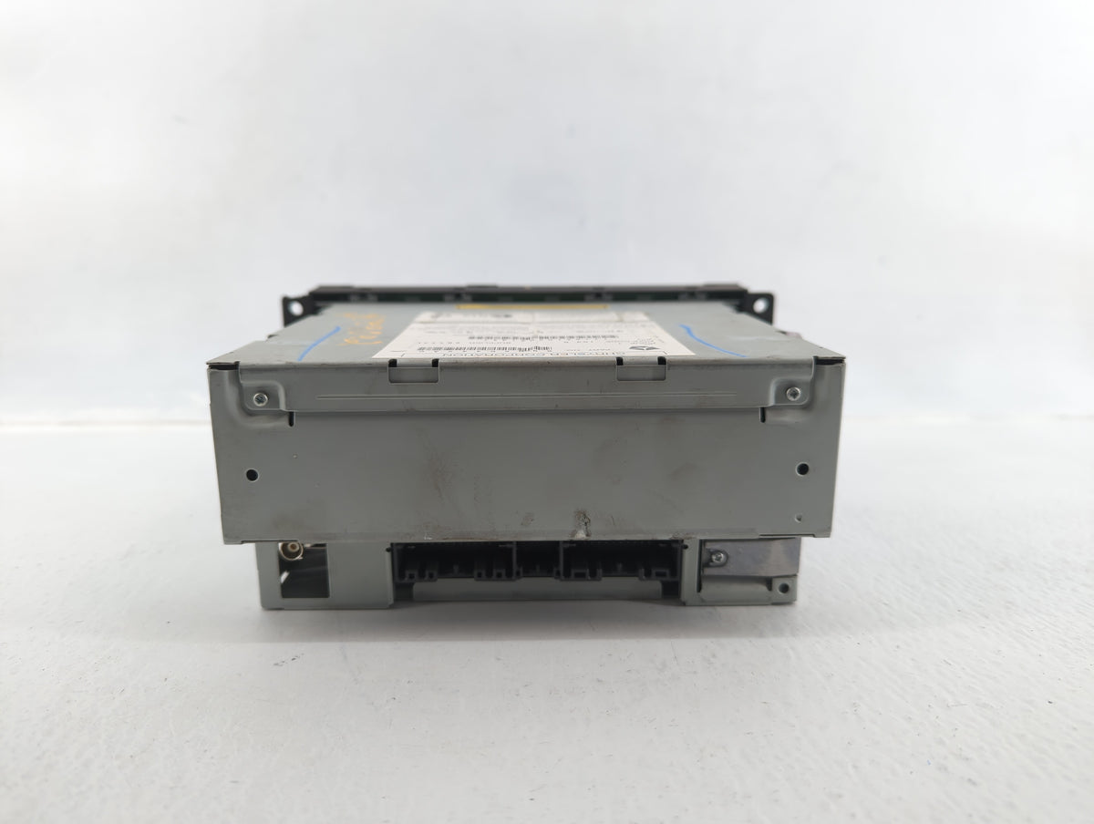 2009-2011 Volkswagen Routan Am Fm Cd Player Radio Receiver 583164 - Oemusedautoparts1.com