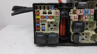 2010-2011 Volvo S40 Fusebox Fuse Box Panel Relay Module P/N:3M5T-14A142-AB Fits Fits 2010 2011 2012 2013 OEM Used Auto Parts