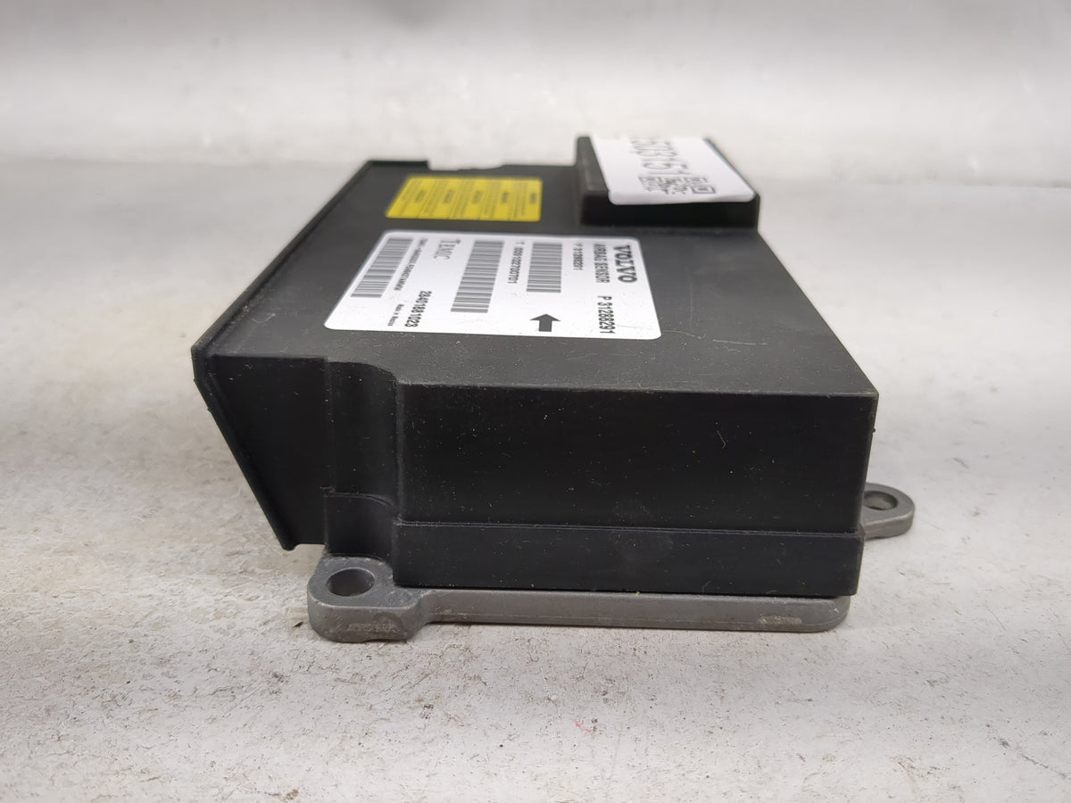 2009-2012 Volvo S80 Safety Restraint Srs Airbag Control Module - Oemusedautoparts1.com