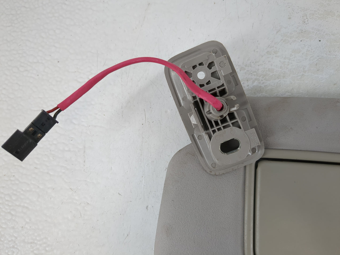 2010 Volvo V40 Sun Visor Shade Replacement Driver Left Mirror Fits Fits 2007 2008 2009 2011 OEM Used Auto Parts - Oemusedaut