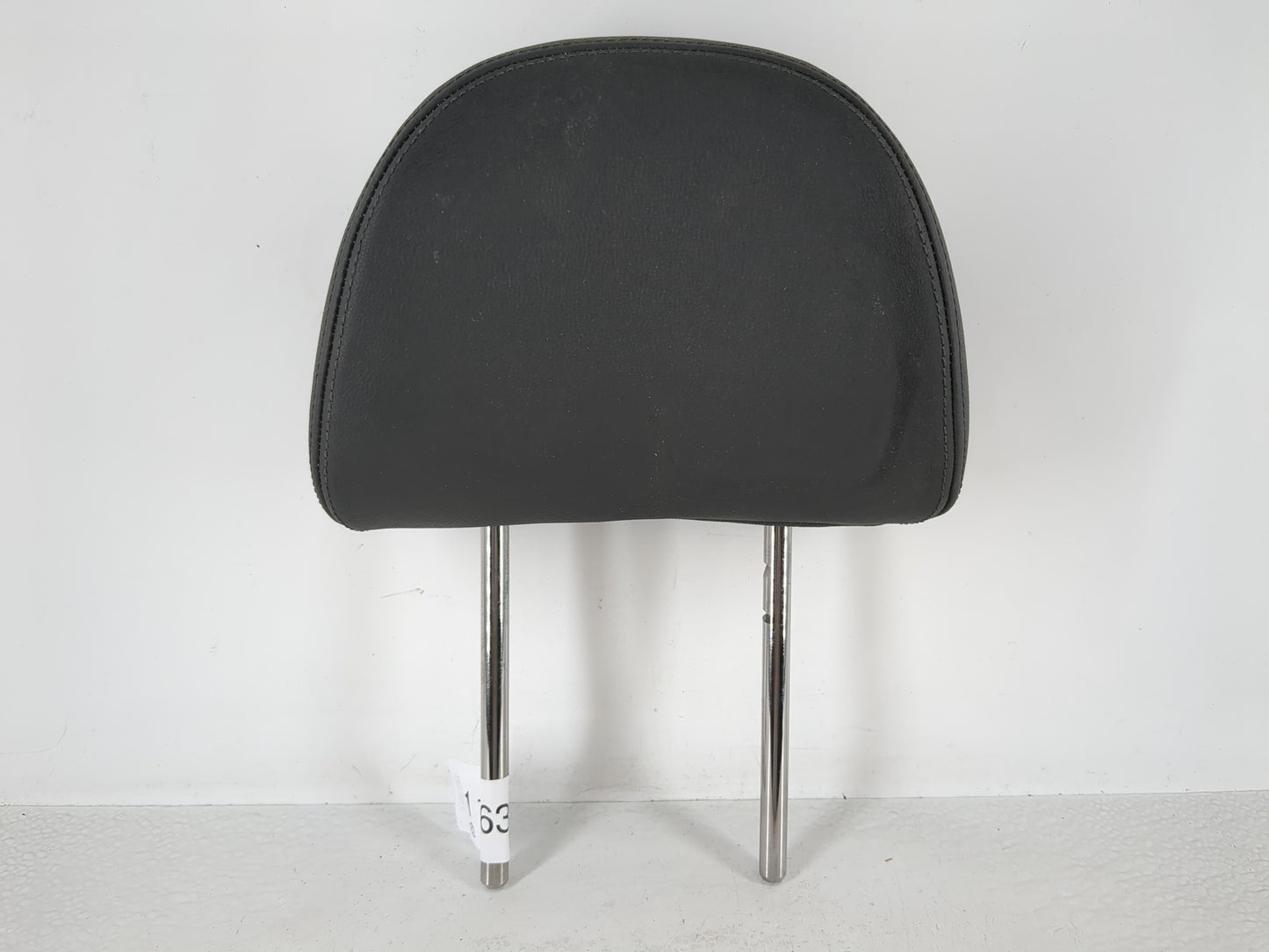2010 Volvo V40 Headrest Head Rest Front Driver Passenger Seat Black - Oemusedautoparts1.com