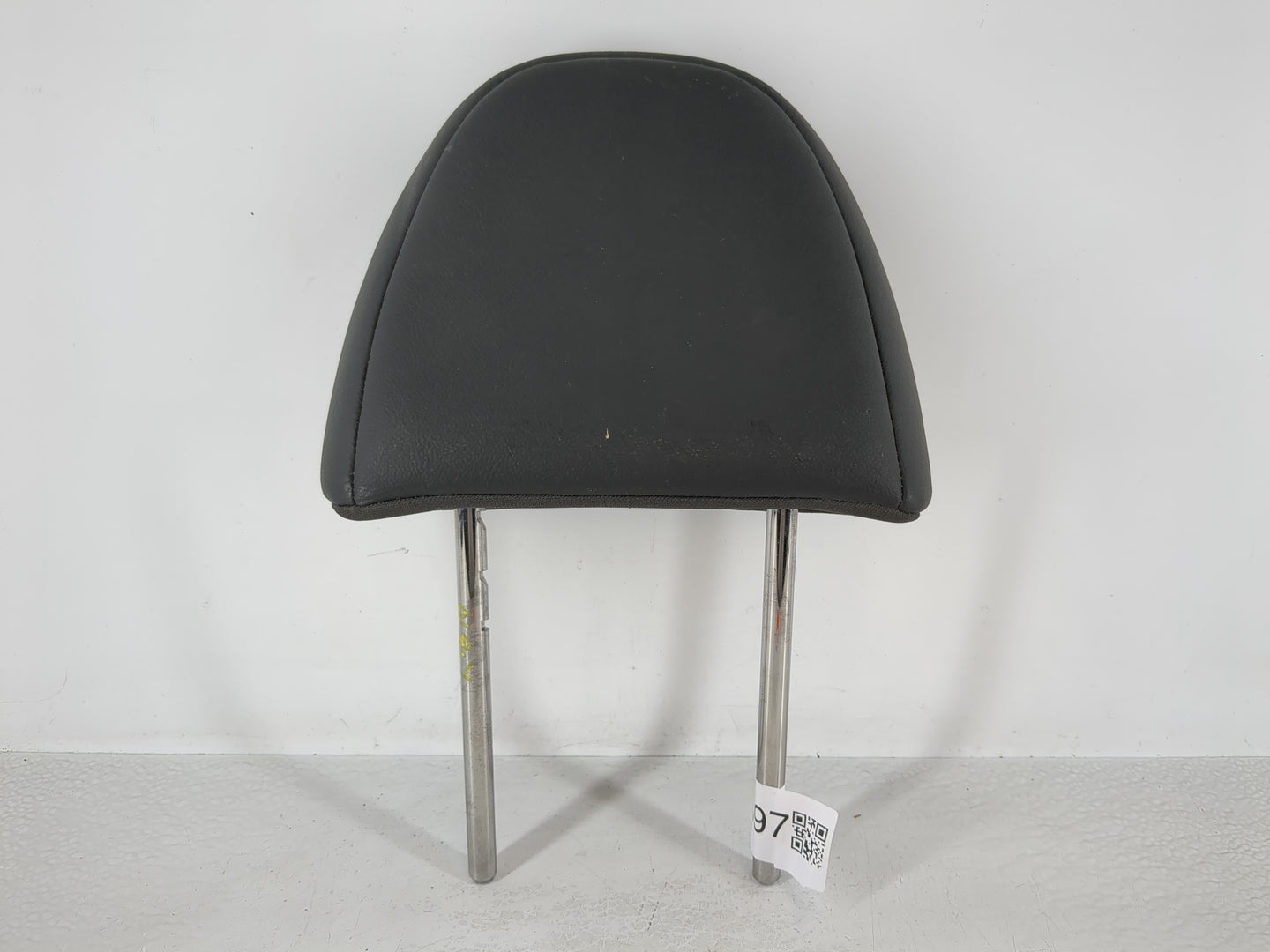 2010 Volvo V40 Headrest Head Rest Front Driver Passenger Seat Black - Oemusedautoparts1.com