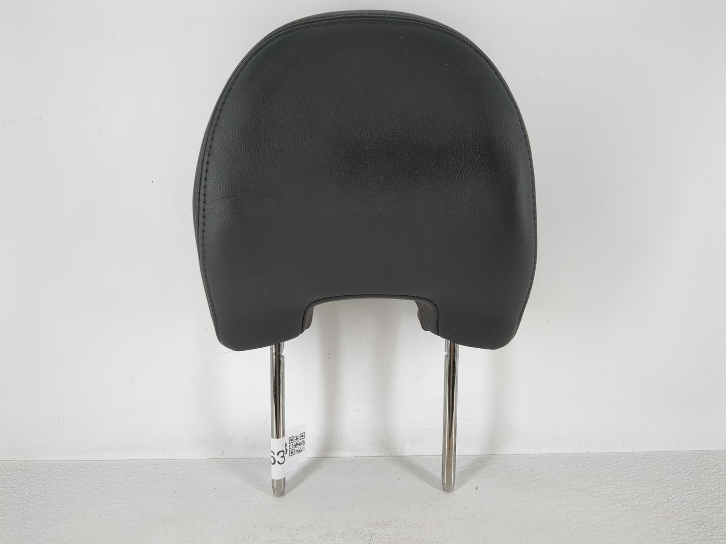 2004 Volvo V40 Headrest Head Rest Front Driver Passenger Seat Fits Fits 2005 2006 2007 2008 2009 2010 2011 OEM Used Auto Par