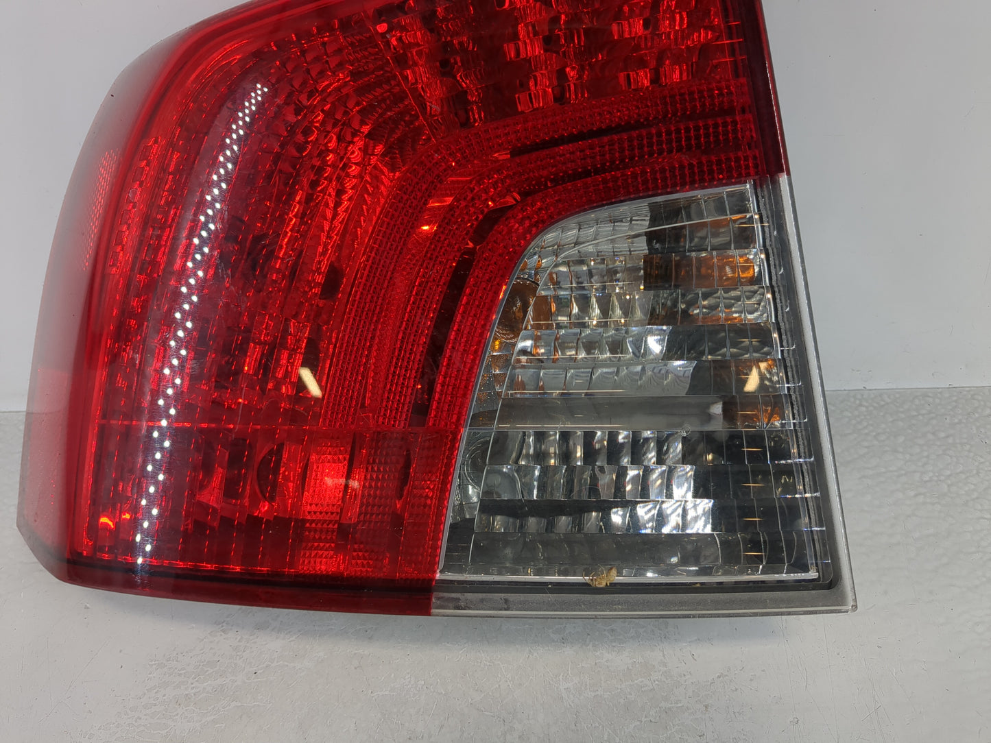 2010 Volvo V40 Tail Light Assembly Driver Left OEM P/N:30744537 Fits Fits 2008 2009 2011 OEM Used Auto Parts - Oemusedautopa