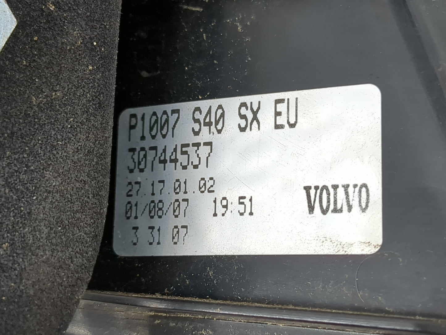 2010 Volvo V40 Tail Light Assembly Driver Left OEM P/N:30744537 Fits Fits 2008 2009 2011 OEM Used Auto Parts - Oemusedautopa