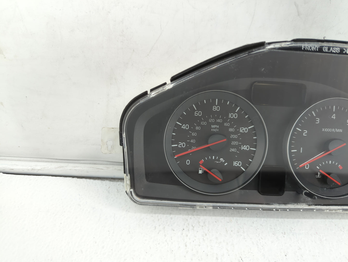 2010 Volvo V40 Instrument Cluster Speedometer Gauges P/N:30765312 31254777 Fits Fits 2008 2009 OEM Used Auto Parts - Oemused