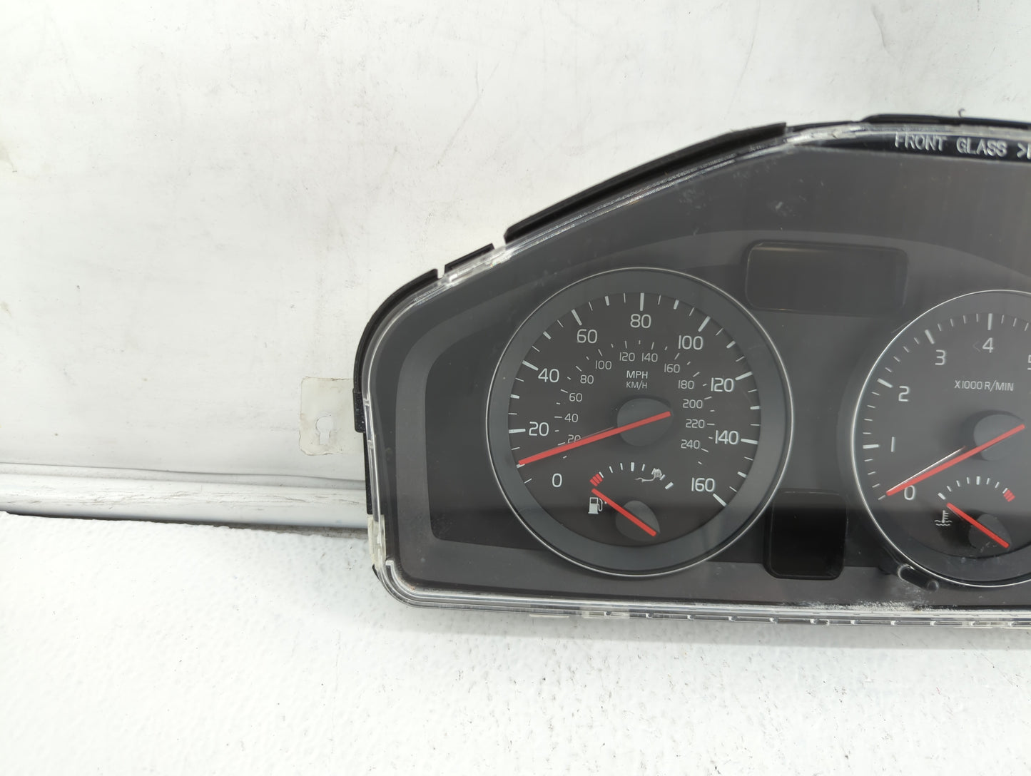 2010 Volvo V40 Instrument Cluster Speedometer Gauges P/N:30765312 31254777 Fits Fits 2008 2009 OEM Used Auto Parts - Oemused