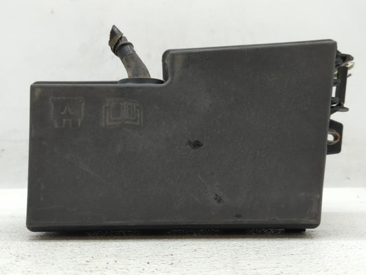 2010 Volvo V40 Fusebox Fuse Box Panel Relay Module P/N:3M5T-14A142-AB Fits Fits 2011 2012 2013 OEM Used Auto Parts - Oemused