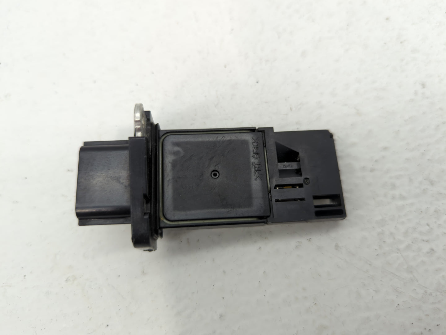 Volvo V40 Mass Air Flow Meter Maf - Oemusedautoparts1.com