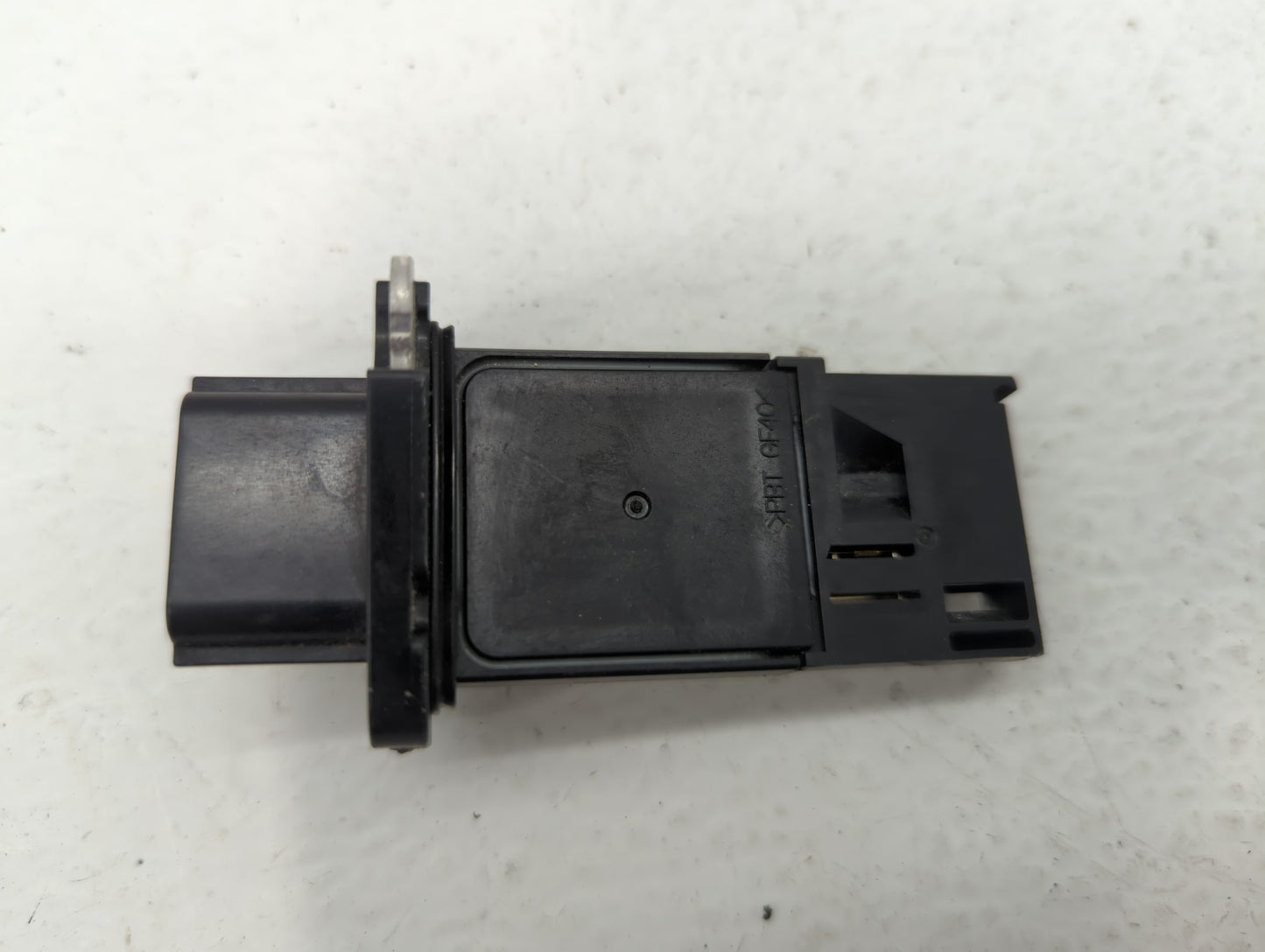 Volvo V40 Mass Air Flow Meter Maf - Oemusedautoparts1.com