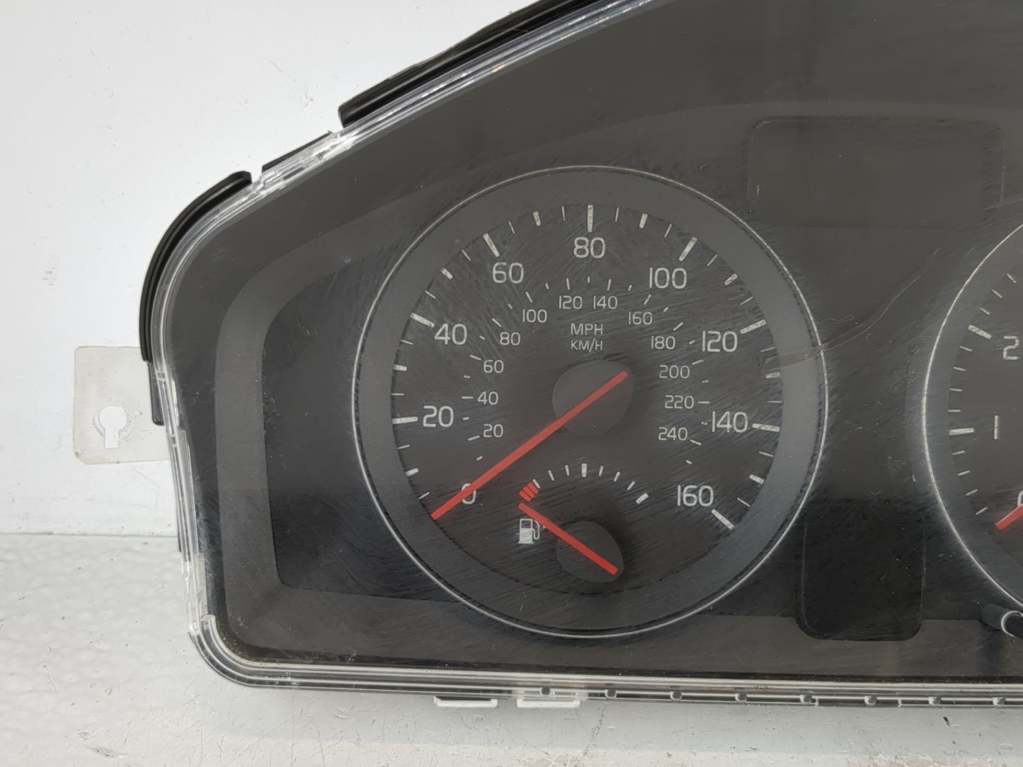 2010 Volvo V40 Instrument Cluster Speedometer Gauges Fits Fits 2008 2009 OEM Used Auto Parts - Oemusedautoparts1.com