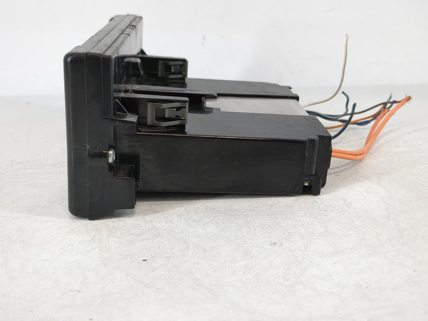 2010 Volvo V40 Radio AM FM Cd Player Receiver Replacement P/N:31268055 Fits Fits 2007 2008 2009 2011 2012 2013 OEM Used Auto