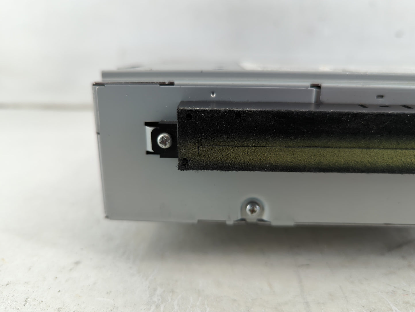 2010 Volvo V40 Radio AM FM Cd Player Receiver Replacement P/N:31310053 Fits Fits 2009 2011 2012 2013 OEM Used Auto Parts - O