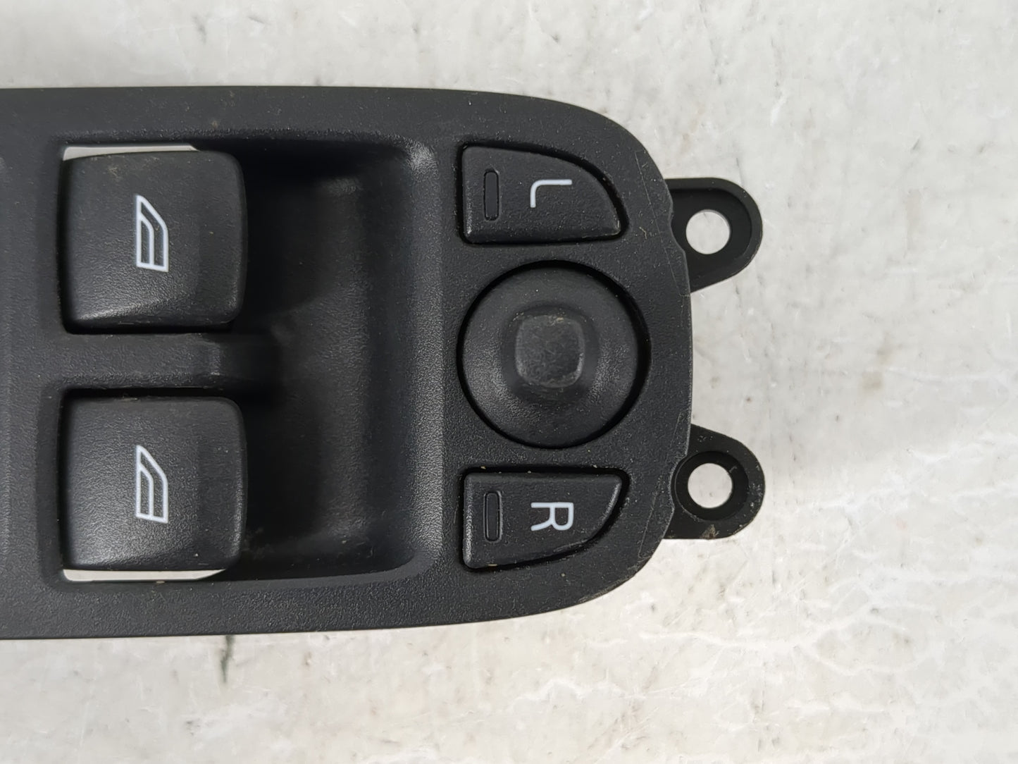2010 Volvo V40 Master Power Window Switch Replacement Driver Side Left P/N:31264913 Fits Fits 2011 OEM Used Auto Parts - Oem