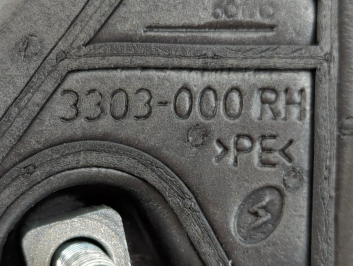 Volvo V40 Passenger Right Side View Manual Door Mirror Black - Oemusedautoparts1.com