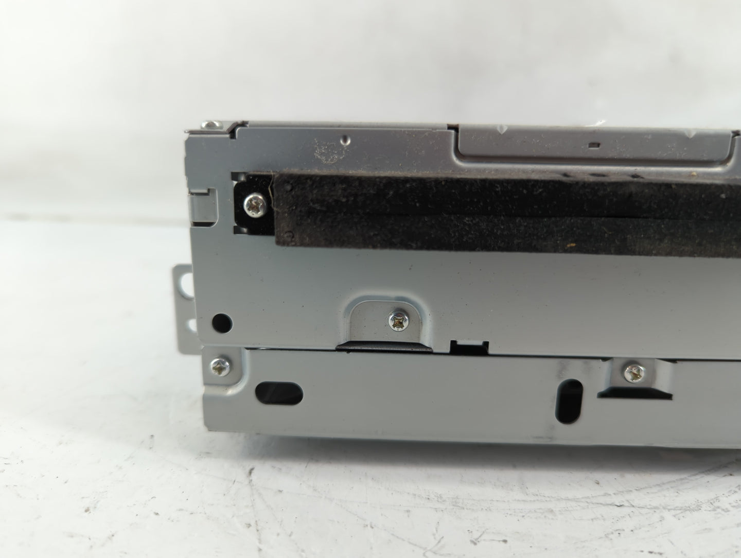 2010 Volvo V60 Radio AM FM Cd Player Receiver Replacement P/N:(P)31310072 AA Fits Fits 2009 2011 2012 OEM Used Auto Parts - 