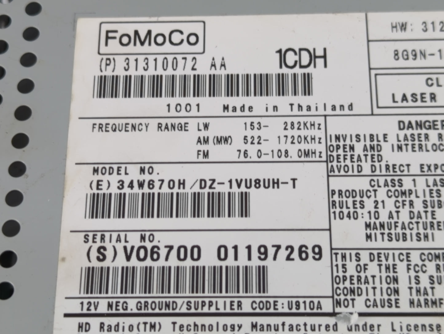 2010 Volvo V60 Radio AM FM Cd Player Receiver Replacement P/N:(P)31310072 AA Fits Fits 2009 2011 2012 OEM Used Auto Parts - 