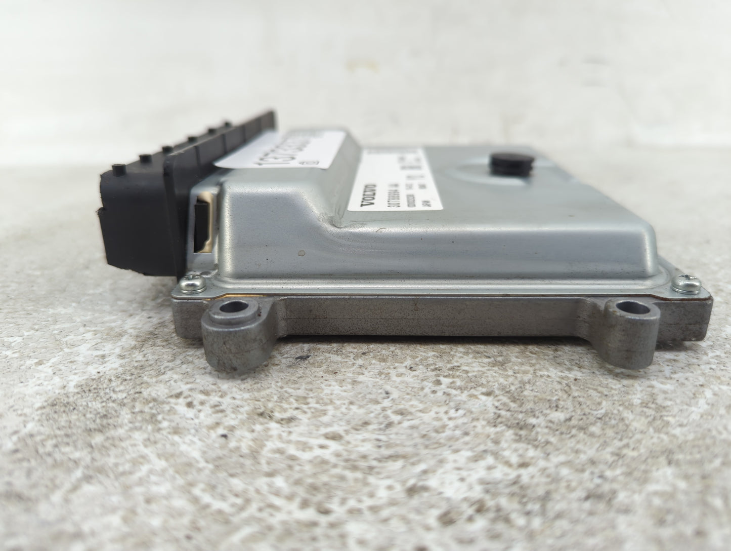 2010 Volvo V60 PCM Engine Control Computer ECU ECM PCU OEM P/N:279700-9480 Fits Fits 2008 2009 OEM Used Auto Parts - Oemused