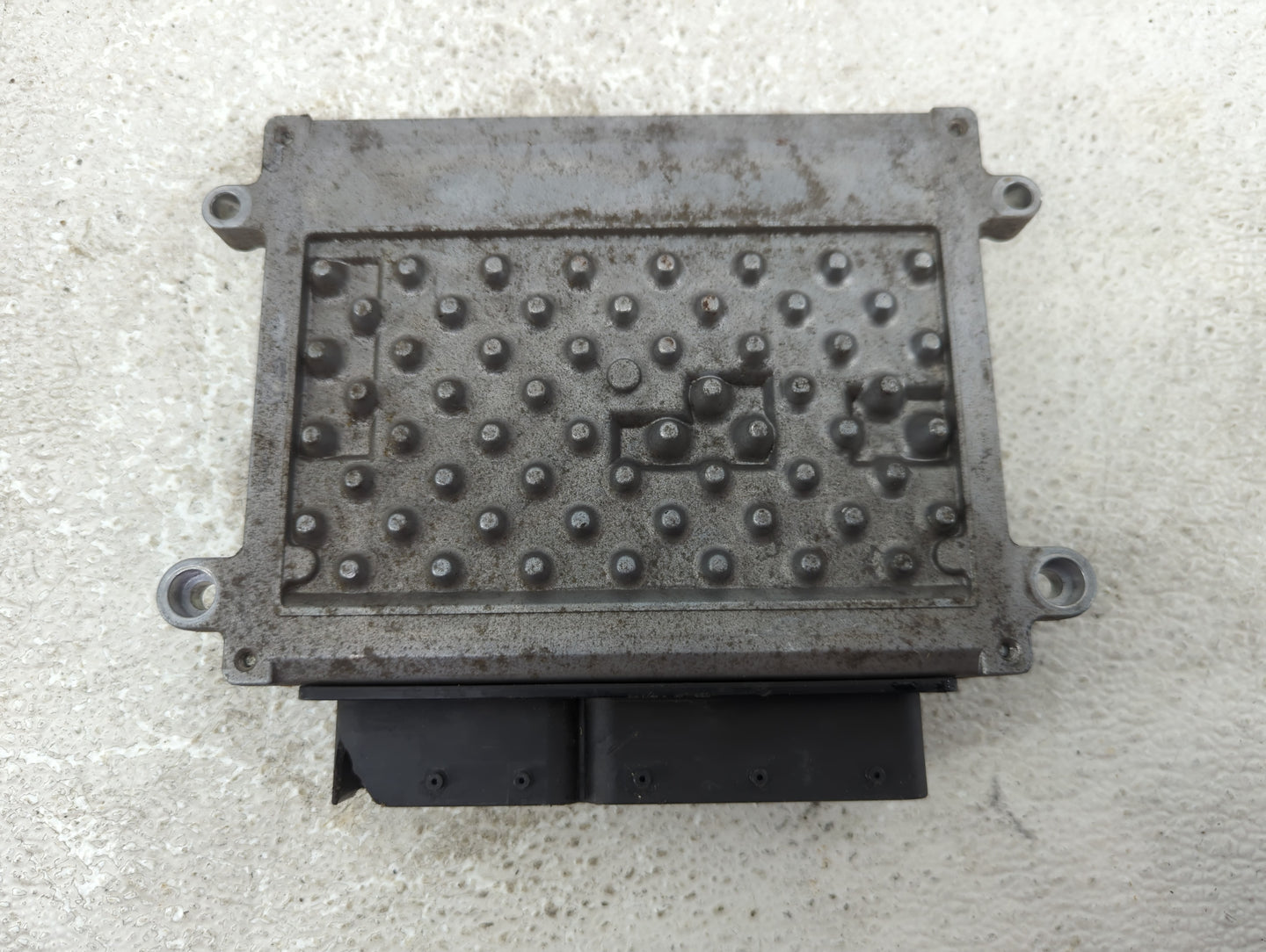 2010 Volvo V60 PCM Engine Control Computer ECU ECM PCU OEM P/N:279700-9480 Fits Fits 2008 2009 OEM Used Auto Parts - Oemused