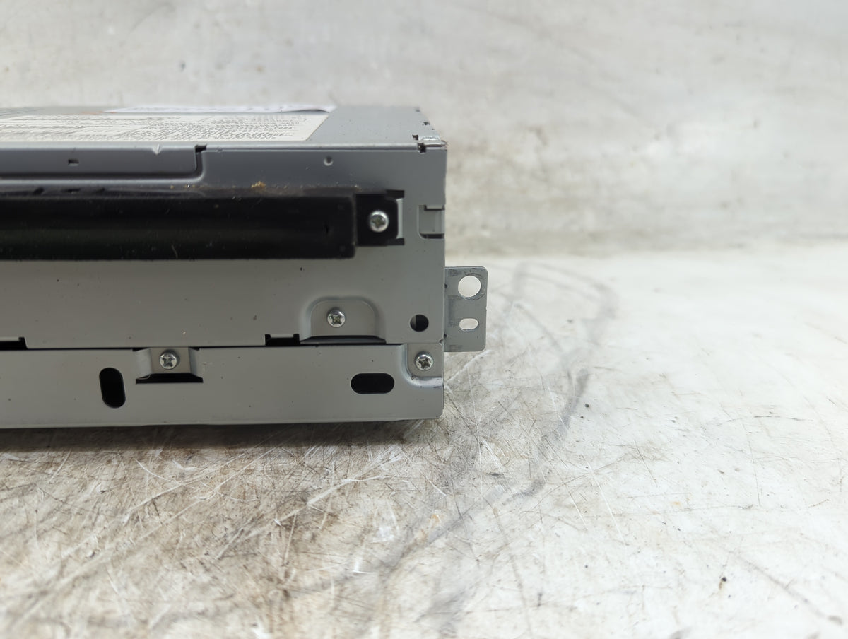 2008-2011 Volvo Xc70 Radio AM FM Cd Player Receiver Replacement P/N:31328068AA 31285837AA Fits Fits 2007 2008 2009 2010 2011