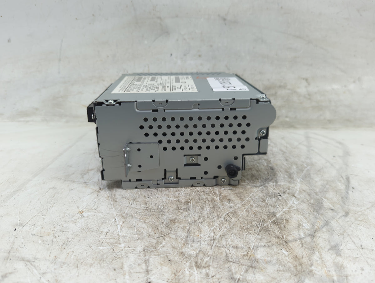 2008-2011 Volvo Xc70 Radio AM FM Cd Player Receiver Replacement P/N:31328068AA 31285837AA Fits Fits 2007 2008 2009 2010 2011