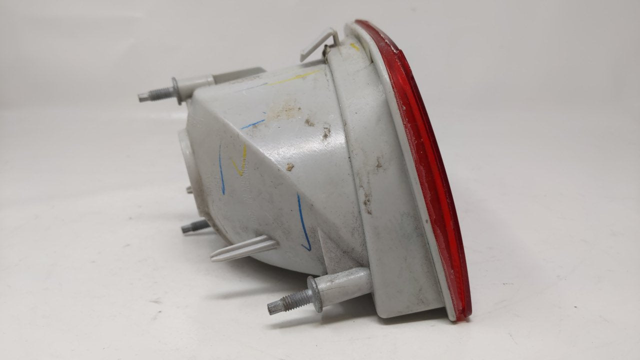 2010-2011 Chevrolet Camaro Tail Light Assembly Passenger Right OEM Fits Fits 2010 2011 OEM Used Auto Parts - Oemusedautopart