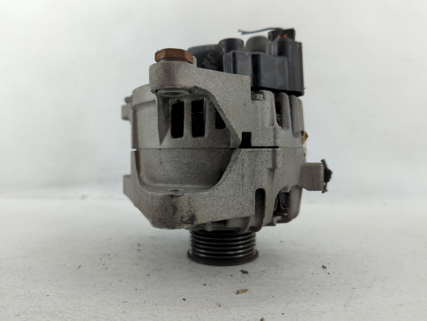 2011 Alternator Replacement Generator Charging Assembly Engine OEM Fits Fits 2009 2010 2012 OEM Used Auto Parts - Oemusedaut