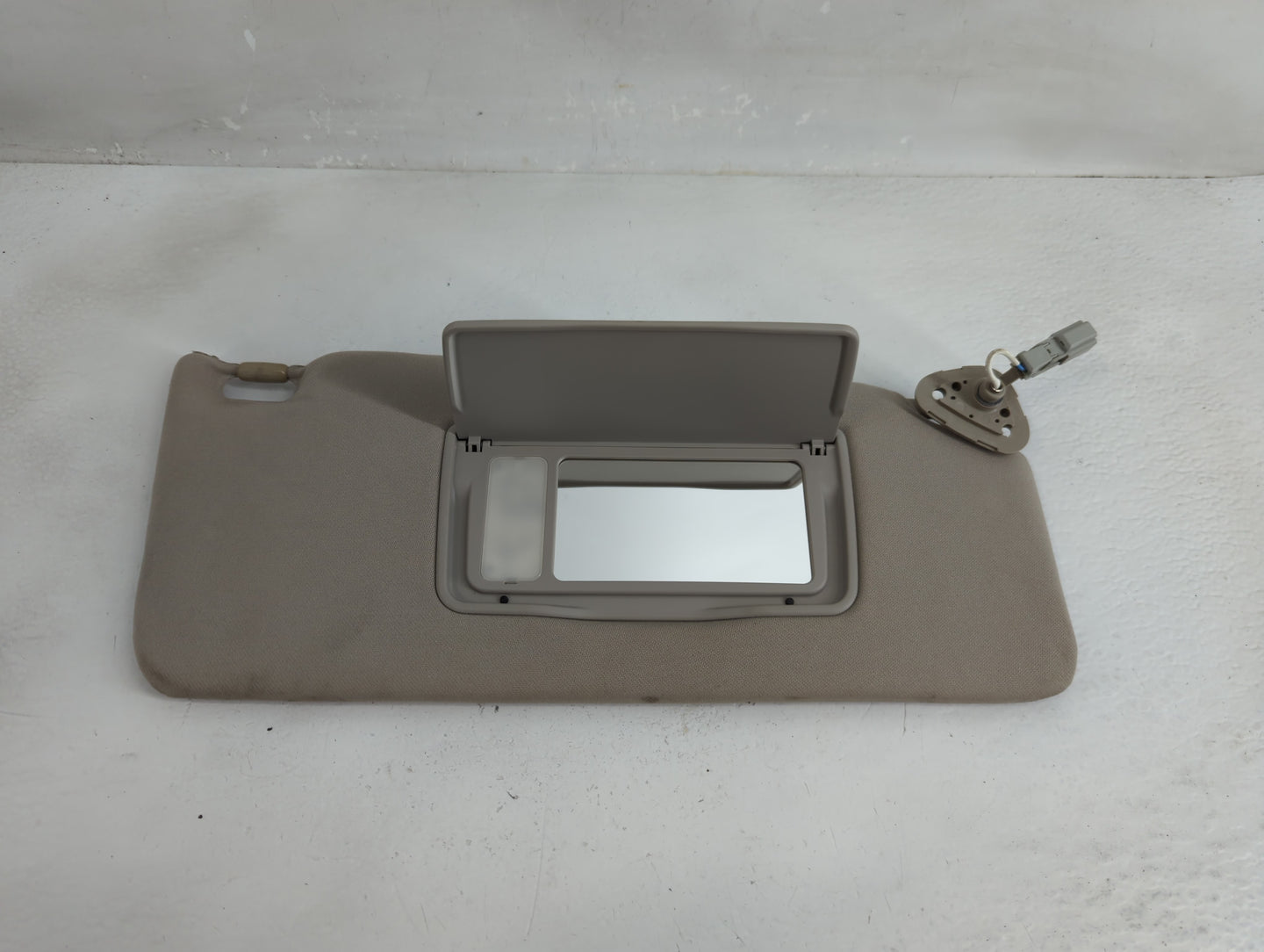 2007-2013 Acura Mdx Sun Visor Shade Replacement Passenger Right Mirror Fits Fits 2007 2008 2009 2010 2011 2012 2013 OEM Used