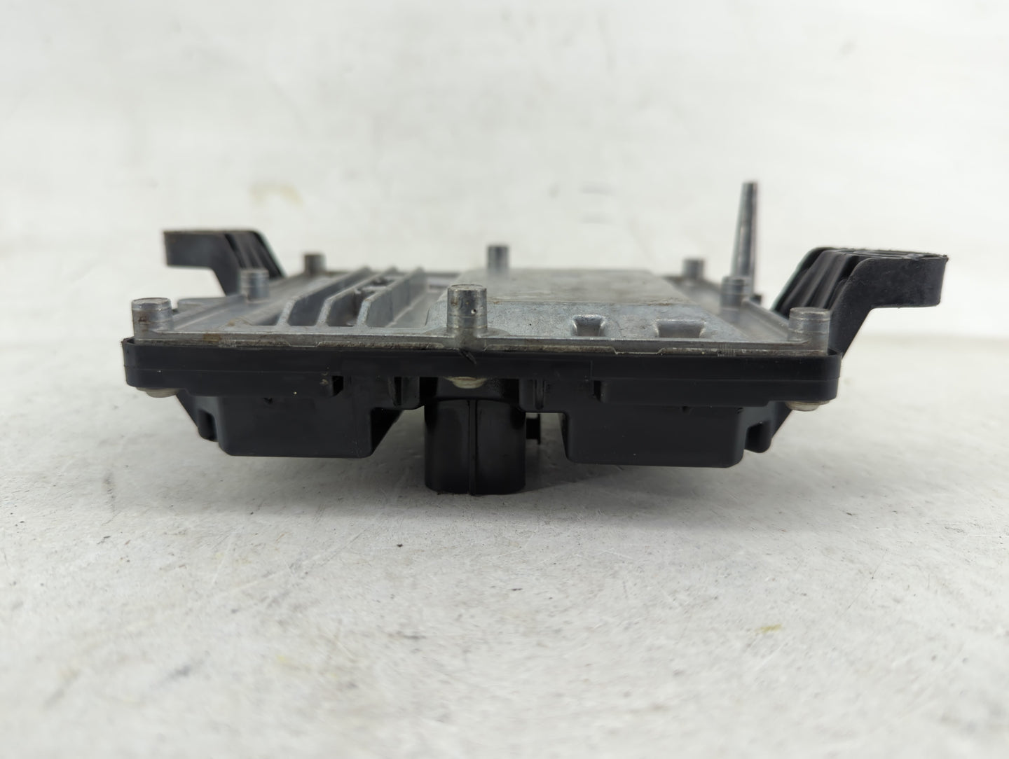 2010-2011 Acura Mdx PCM Engine Control Computer ECU ECM PCU OEM P/N:85713447 Fits Fits 2010 2011 OEM Used Auto Parts - Oemus