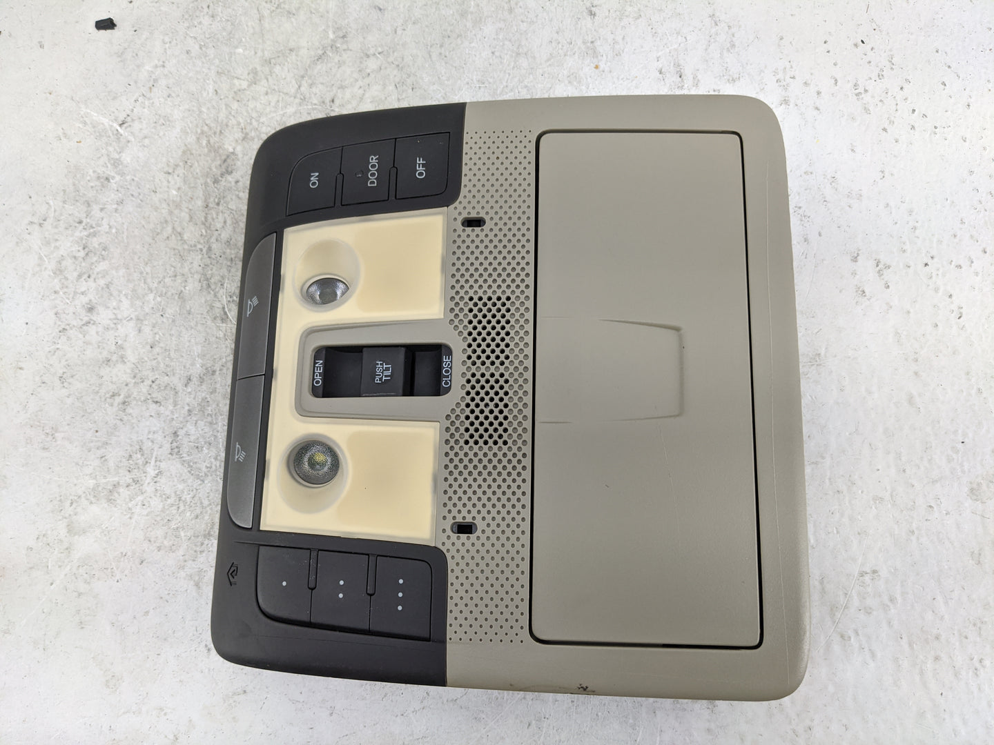 2010-2013 Acura Mdx Overhead Console W/rear Climate Control Tan - Oemusedautoparts1.com