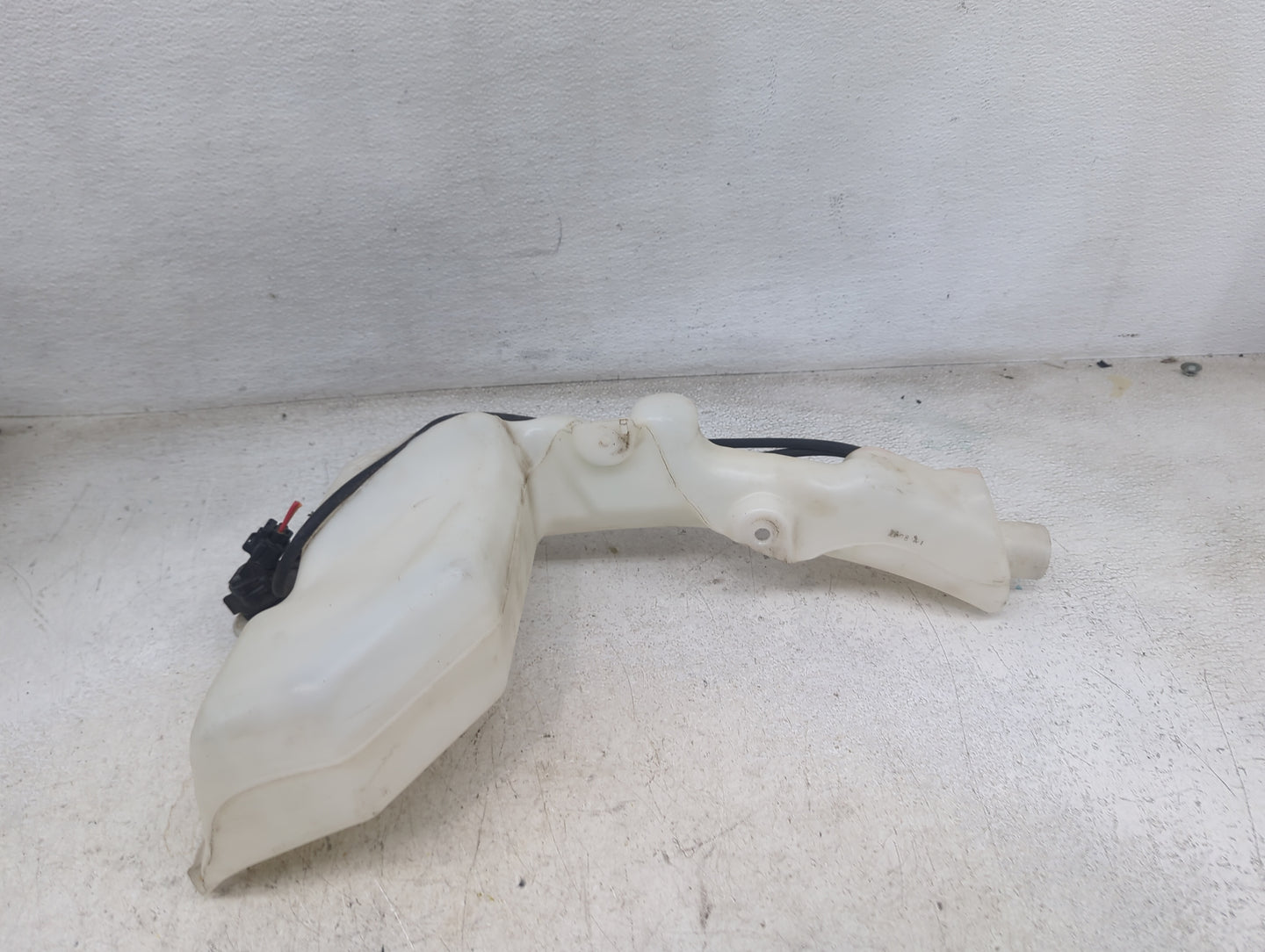 2007-2012 Acura Rdx Windshield Washer Fluid Reservoir Bottle Oem 1473573 - Oemusedautoparts1.com