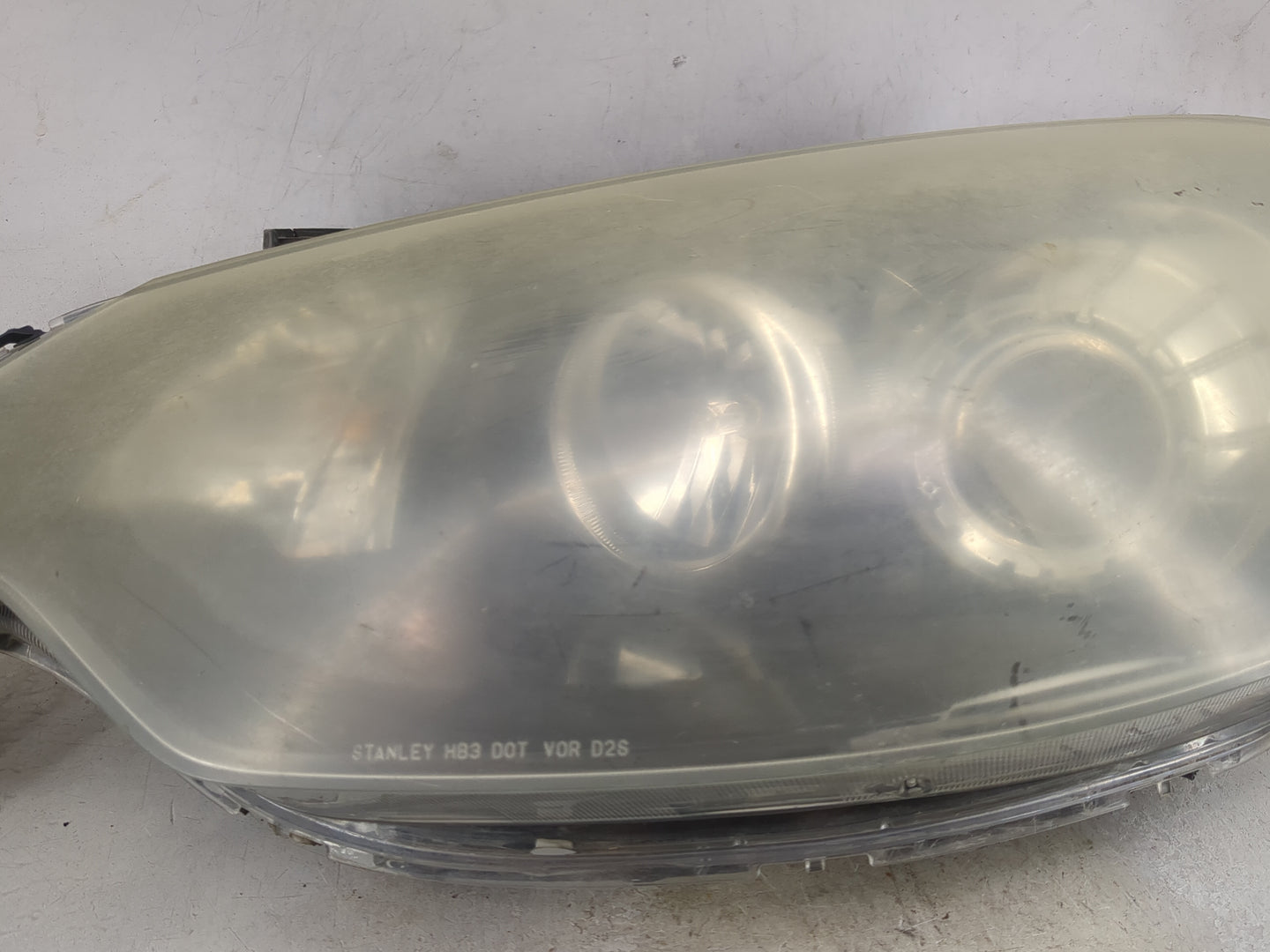 2010-2012 Acura Rdx Driver Left Oem Head Light Headlight Lamp - Oemusedautoparts1.com