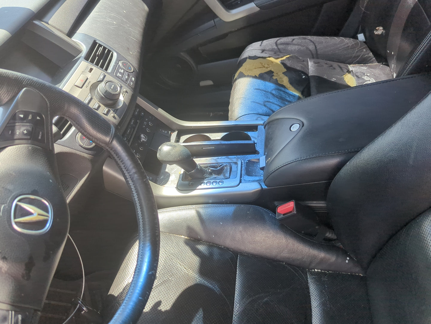 2010-2012 Acura Rdx Center Floor Console Fits Fits 2010 2011 2012 OEM Used Auto Parts - Oemusedautoparts1.com