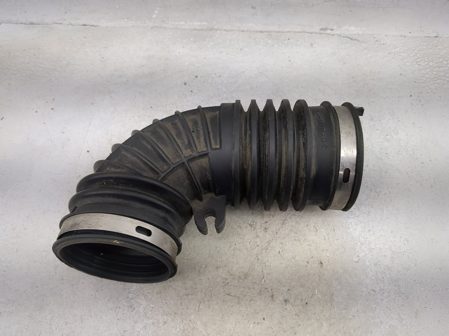 2011 Acura Rdx Air Cleaner Intake Duct Hose Tube - Oemusedautoparts1.com