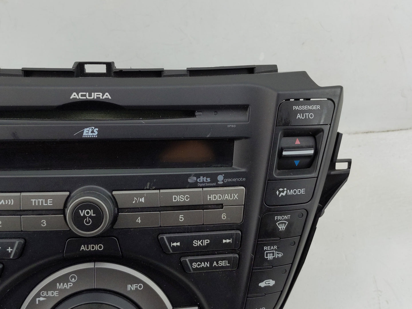2010-2011 Acura Tl Radio AM FM Cd Player Receiver Replacement P/N:39100-TK4-A800 Fits Fits 2010 2011 OEM Used Auto Parts - O