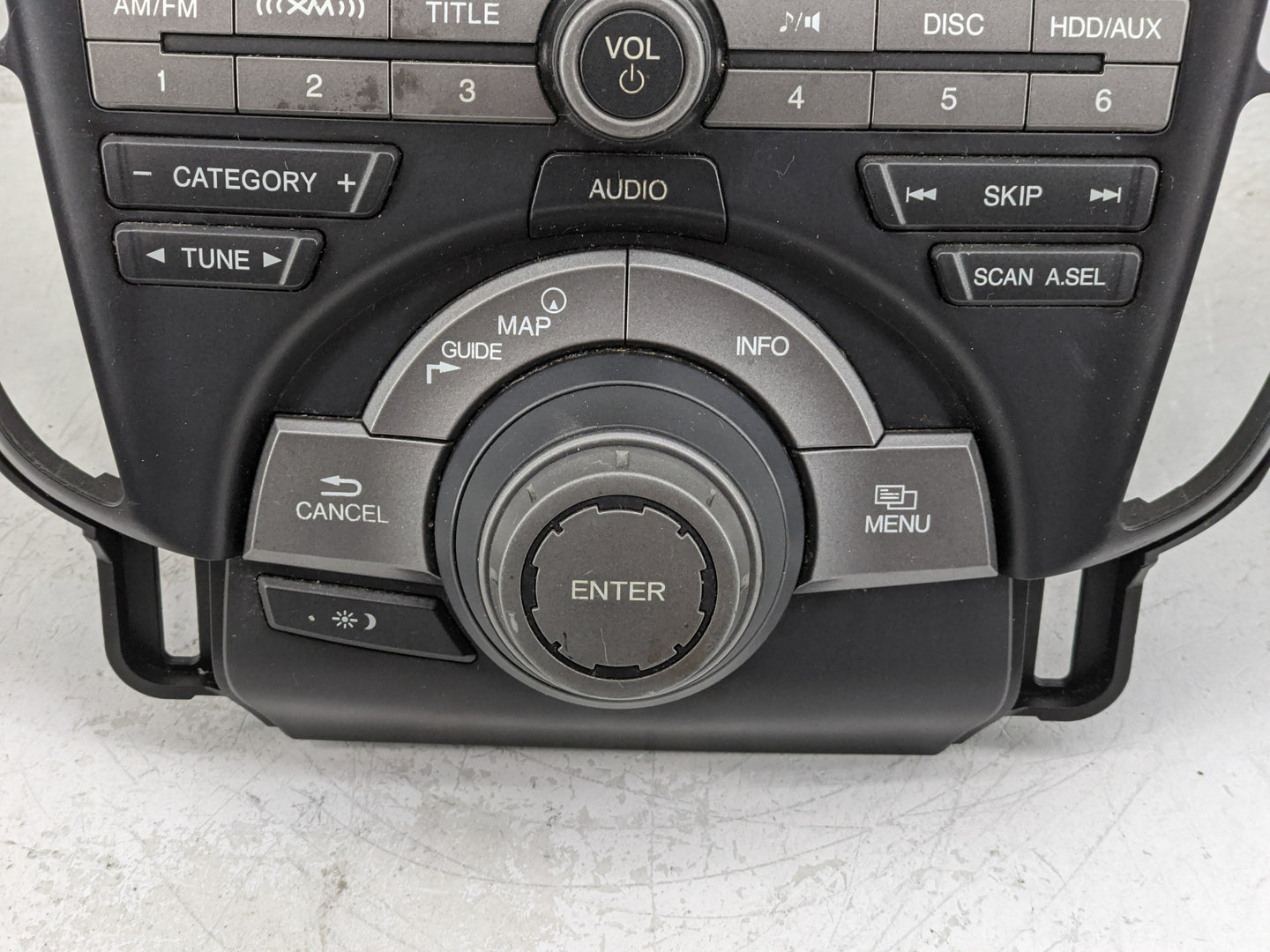 2010-2011 Acura Tl Radio AM FM Cd Player Receiver Replacement P/N:89100-TK4-A800 Fits Fits 2010 2011 OEM Used Auto Parts - O