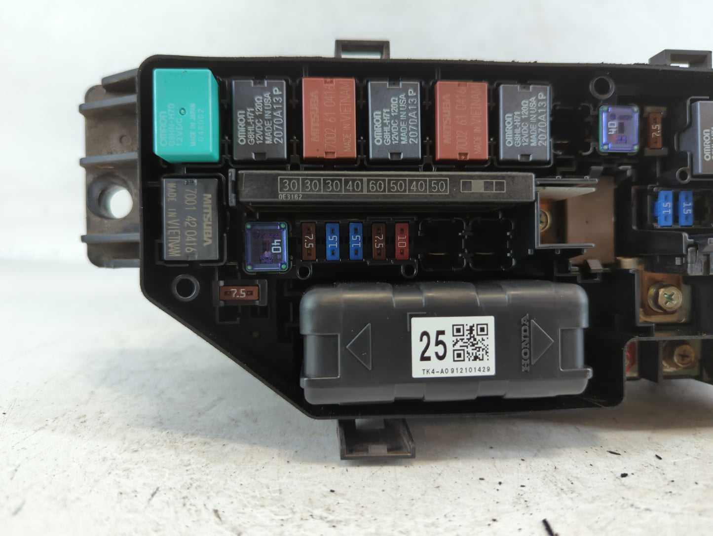 2009-2011 Acura Tl Fusebox Fuse Box Panel Relay Module P/N:89D1812E134701 Fits Fits 2009 2010 2011 OEM Used Auto Parts - Oem